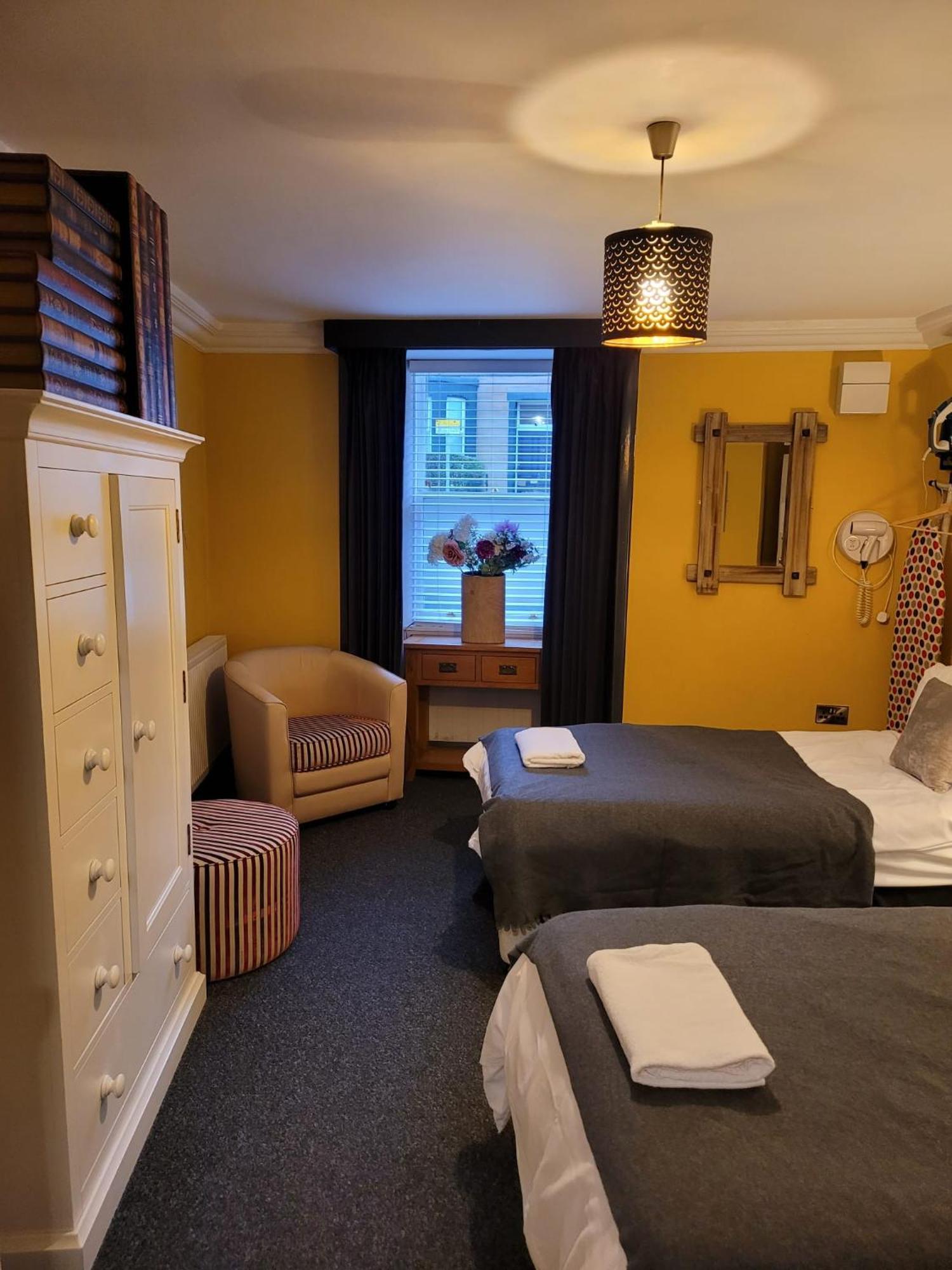 The Suite No48 Edinburgh Exterior photo