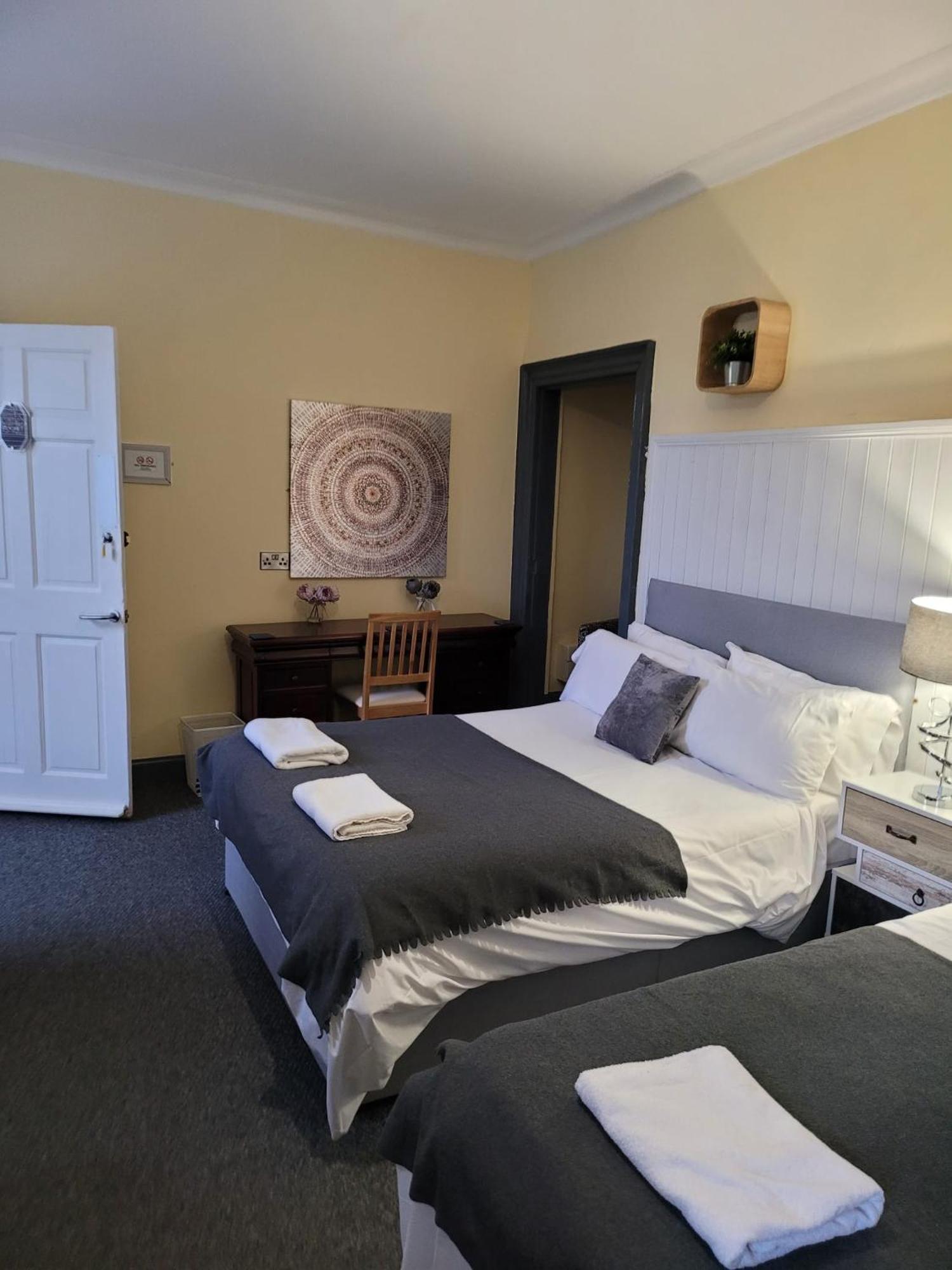 The Suite No48 Edinburgh Exterior photo